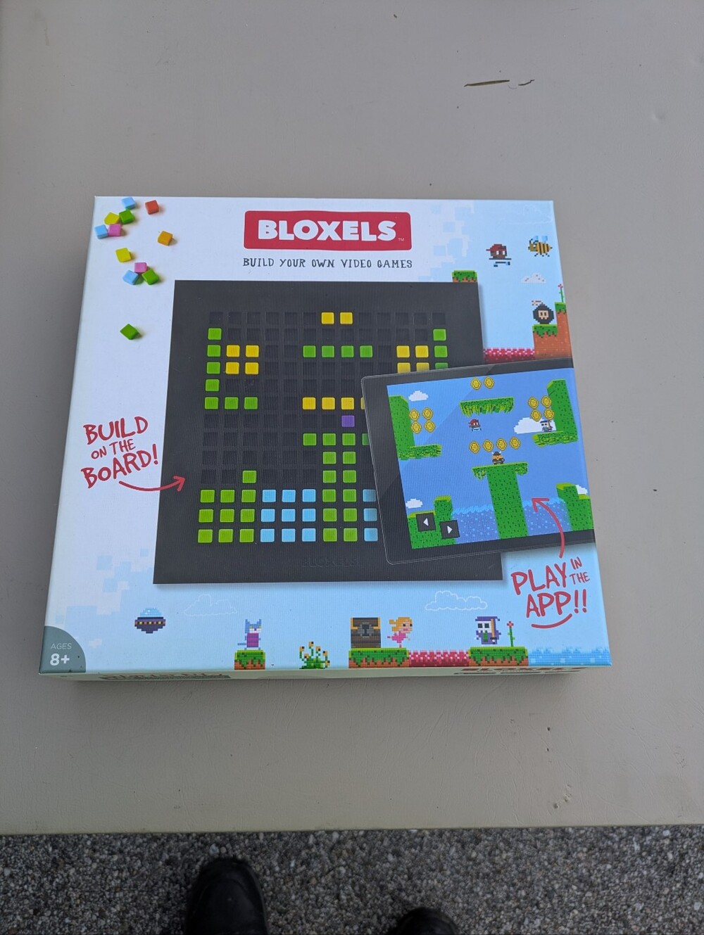 Bloxels Build Your Own Video Games Creation Platform for Ages 8Y+ stem science e